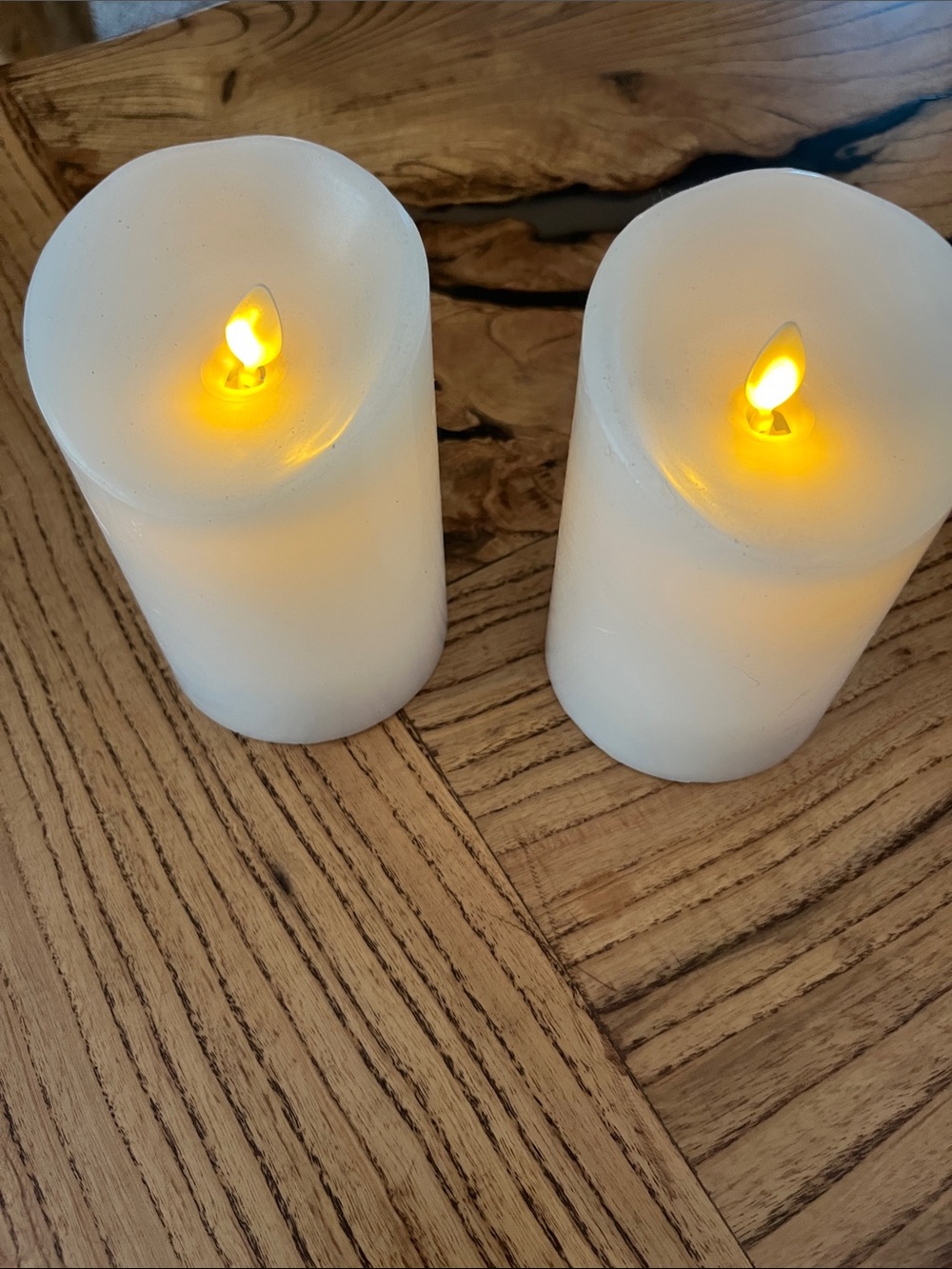 Luminara battery operated candles flickering wick. White w/yellow glow.